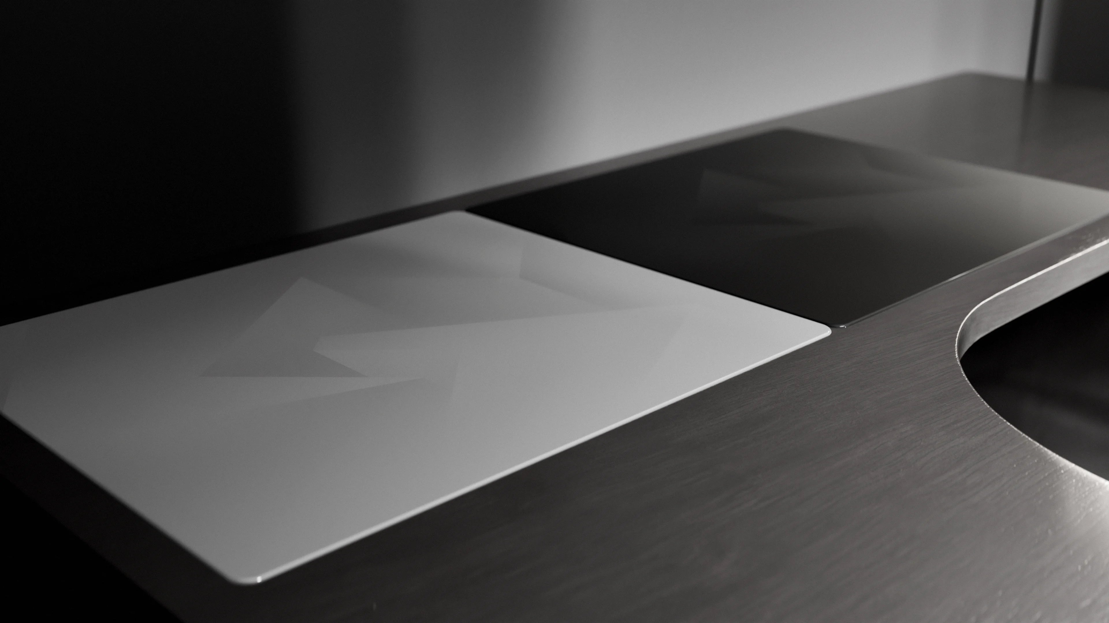 [Coming Soon] GLSSWRKS Polarity